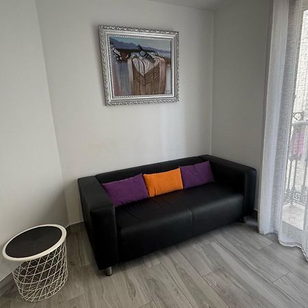 Apartamento 2 Gran8نيرخا المظهر الخارجي الصورة