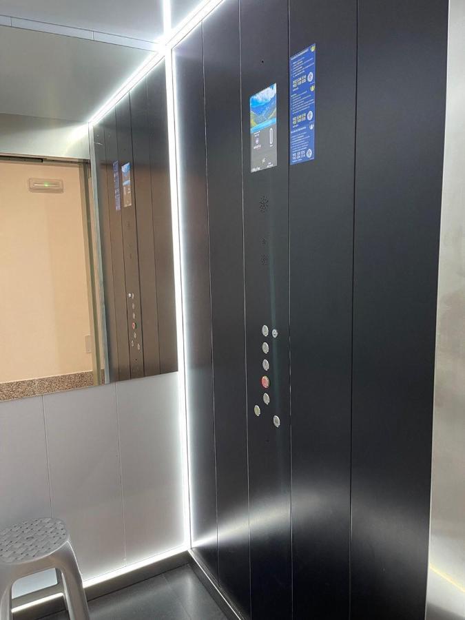 Apartamento 2 Gran8نيرخا المظهر الخارجي الصورة