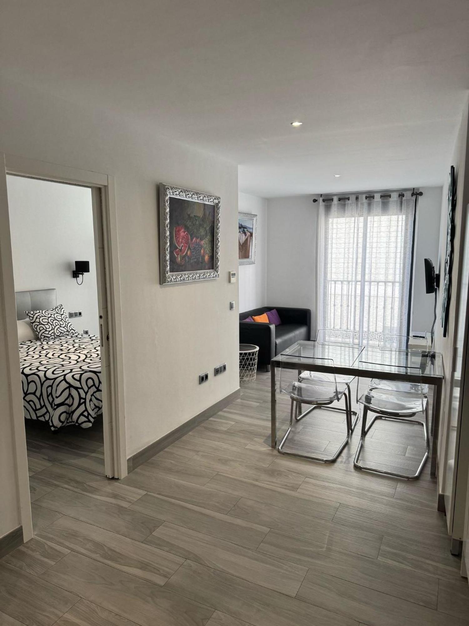 Apartamento 2 Gran8نيرخا المظهر الخارجي الصورة