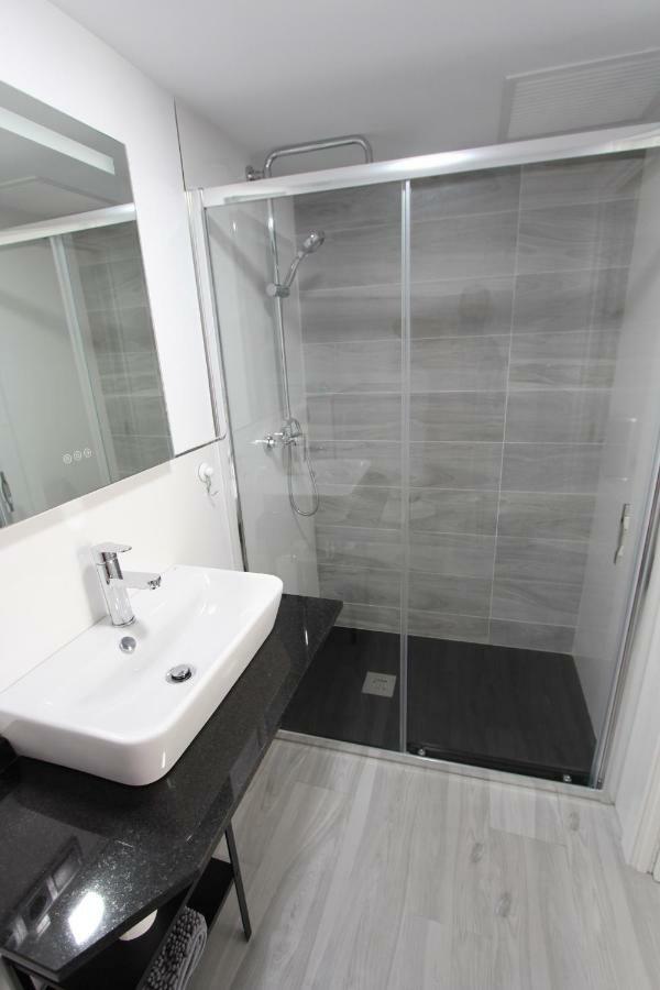 Apartamento 2 Gran8نيرخا المظهر الخارجي الصورة